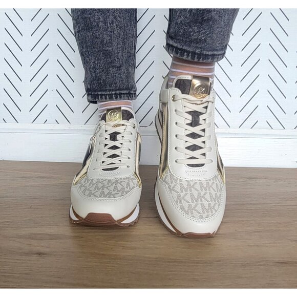 ❤️MK MADDY Womens Trainer Sneaker 5.5 Monogram Gold Brown Casual Lifestyle Shoes - Picture 5 of 11